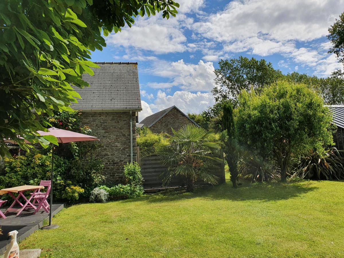 La Bastide Du Moulin - Mont St Michel Bed & Breakfast Moidrey Exterior photo