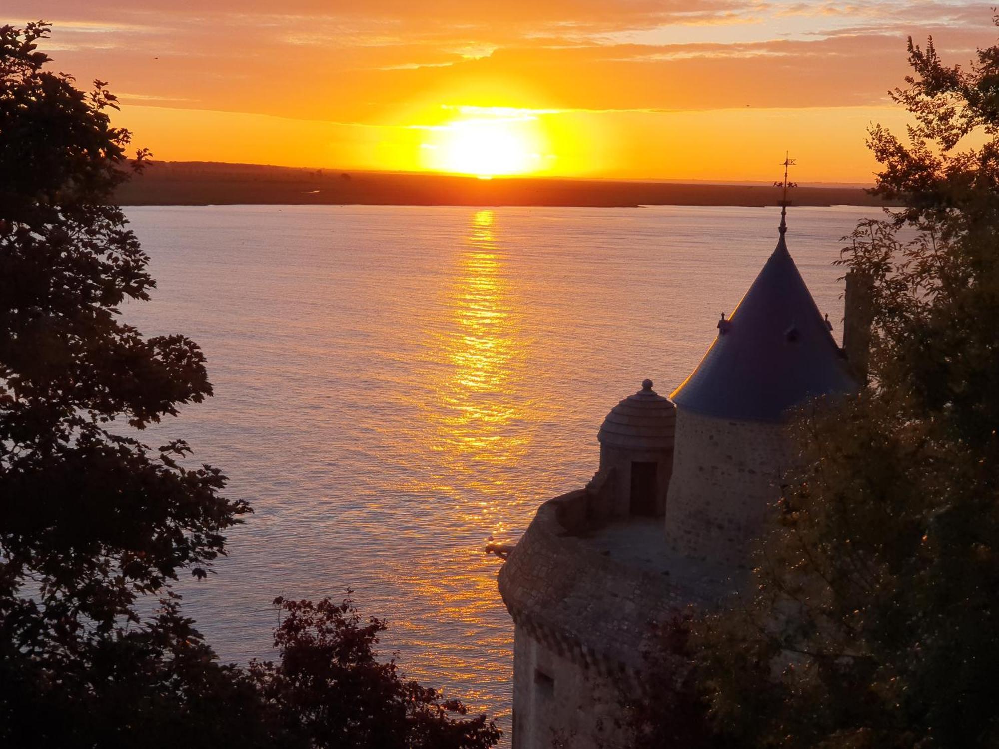 La Bastide Du Moulin - Mont St Michel Bed & Breakfast Moidrey Exterior photo
